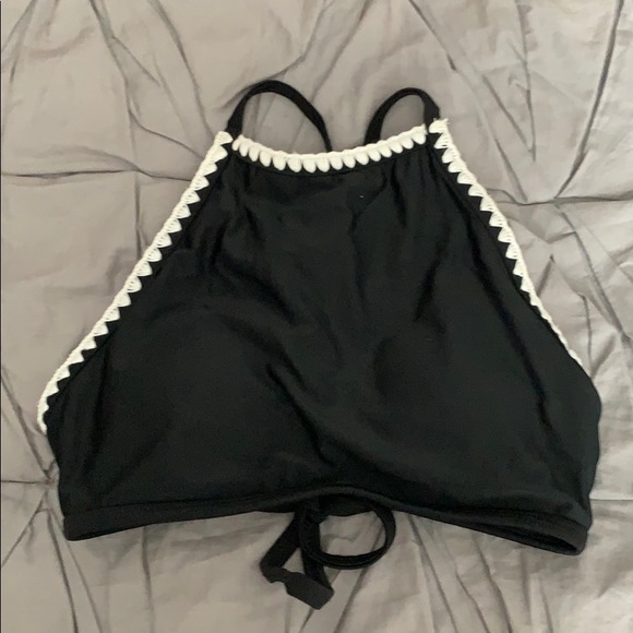 aerie Other - Aerie Black & White Halter Bikini Top
